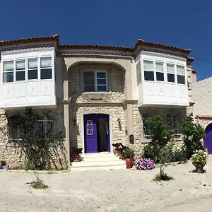 Konukevi Mor Salkim Konagi Alaçatı